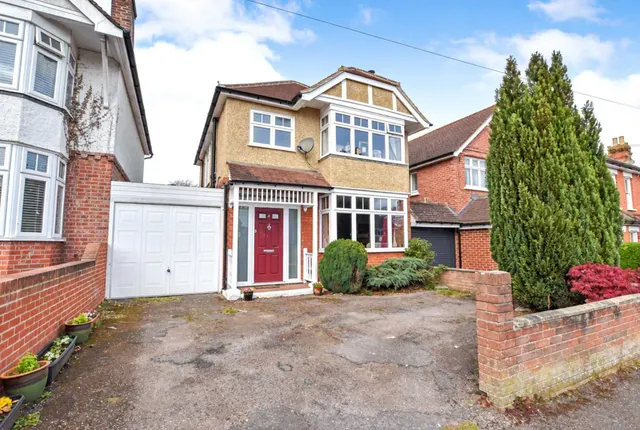 Winchester Street, Farnborough, GU14, photo 1