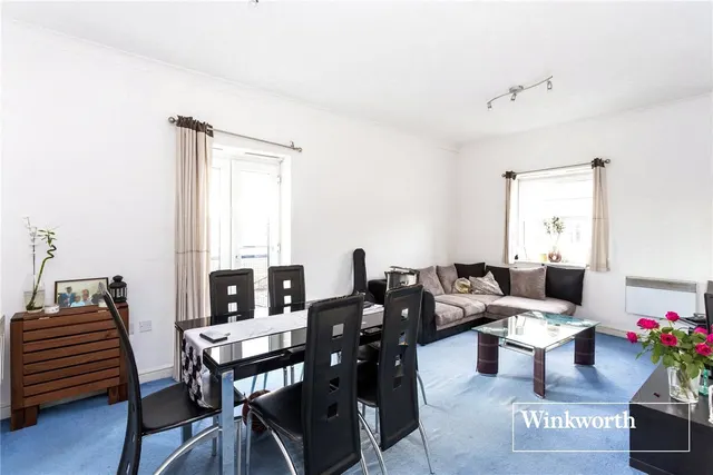 Photo 2 — Compton Court, 1 Crowder Close, North Finchley, London, N12
