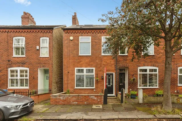 Knowsley Avenue, Urmston, M41, photo 1