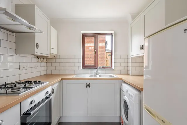 Photo 2 — Chiltern Close, North Station, Colchester, CO1