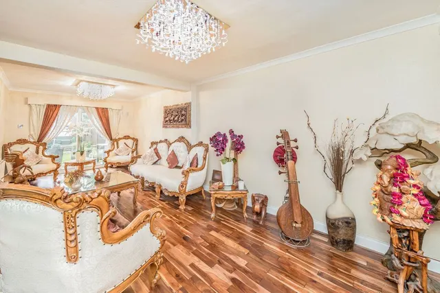Cottimore Avenue, Walton-on-Thames, KT12, photo 2