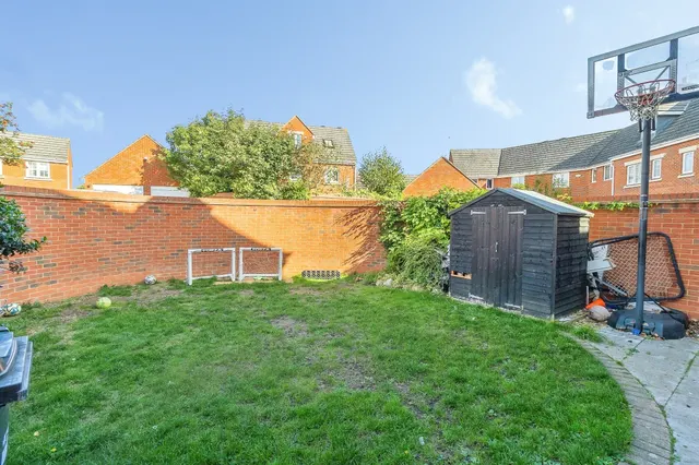 Newport Road, Woburn Sands, MK17, photo 3