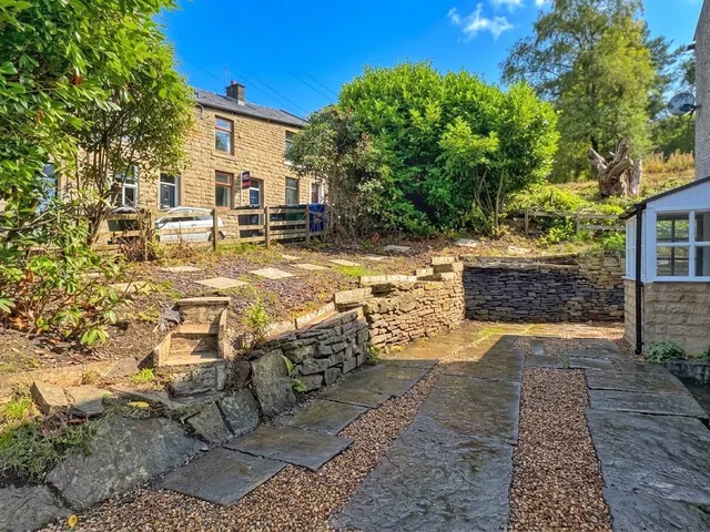 Lee Road, Stacksteads, OL13, photo 2
