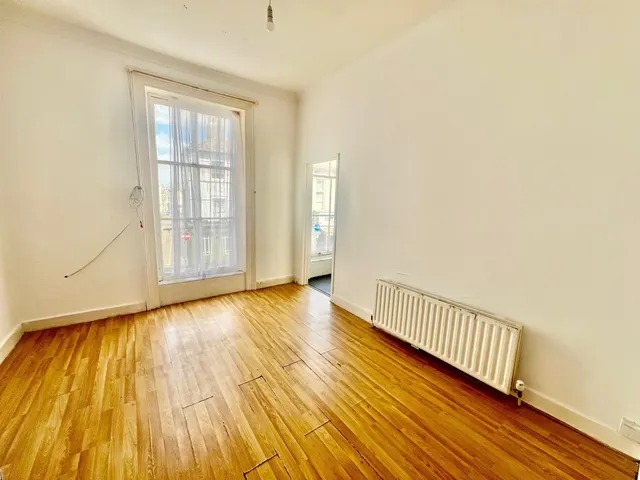 Elms Road, Eastbourne, BN21, photo 3