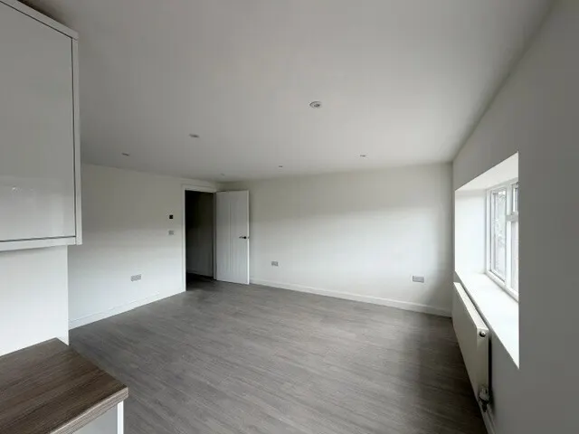 Walker Avenue, MK12, photo 3