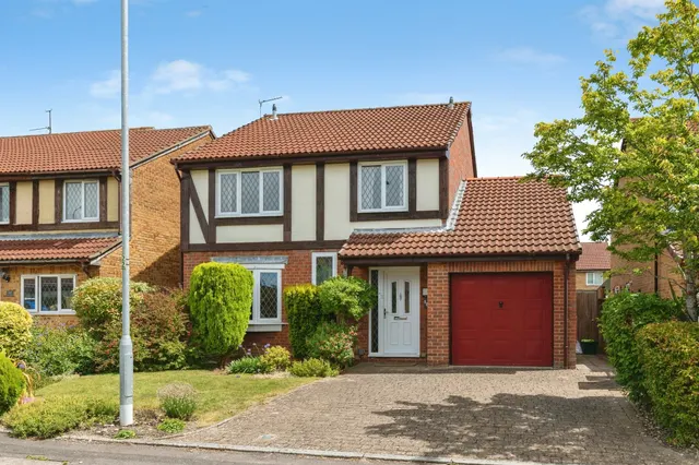 Ottrells Mead, Bradley Stoke, BRISTOL, photo 1