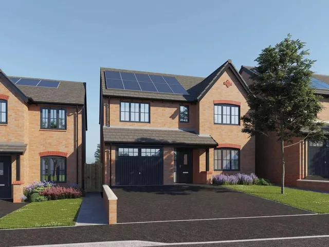 Newcastle Road, Whitmore, ST5, photo 1