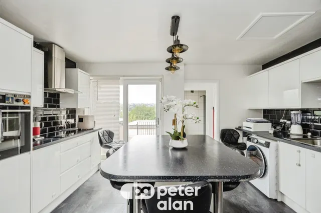 Pentrechwyth Road, Swansea, SA1, photo 2
