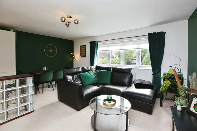Morrison Close, Southampton, SO19, photo 2