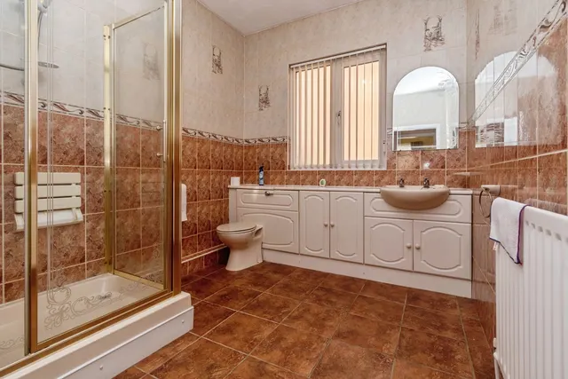 Clothier Street, Willenhall, WV13, photo 3