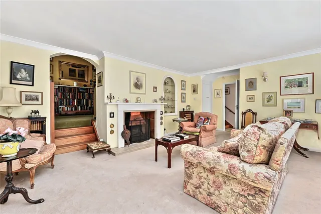 Photo 3 — Hazeley Bottom, Hartley Wintney, Hampshire, RG27 8LU