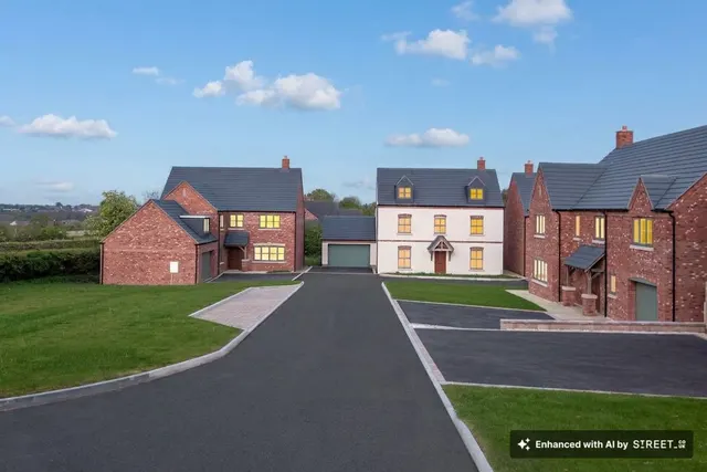 School Lane, Galley Common, CV10, photo 3