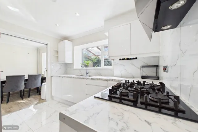 3 bedroom house, Mandeville Road, Brampton, PE28