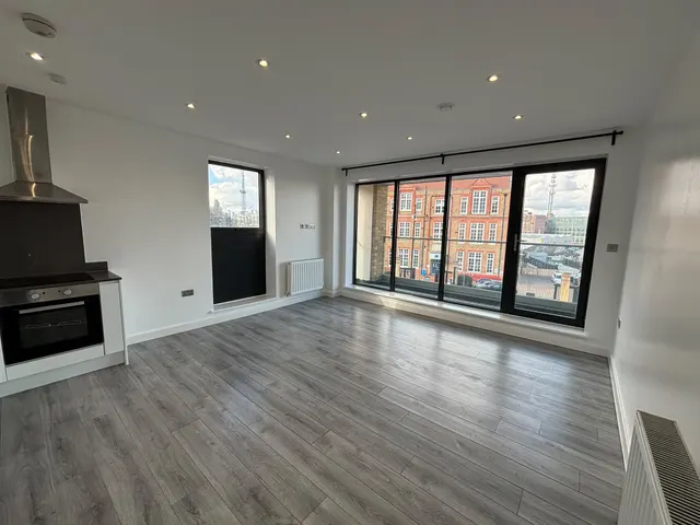 Woolwich Road, London, SE7, photo 2