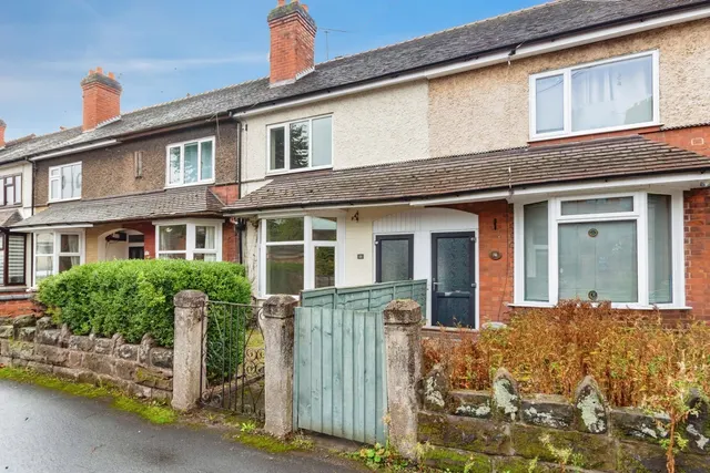 Tixall Road, Stafford, ST16, photo 1