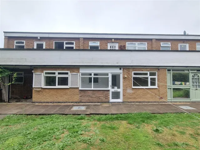 Elmfield Ave, Stoneygate, LE2, photo 1