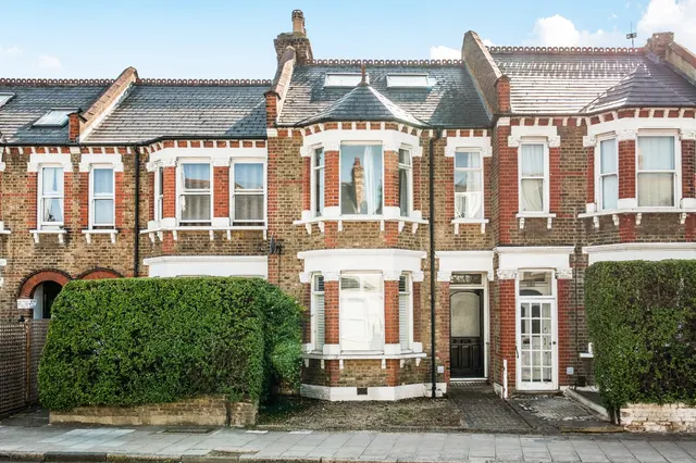 Hartfield Road, Wimbledon, London, SW19, photo 1