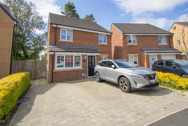 Carlin Close, Bowburn, DH6, photo 1