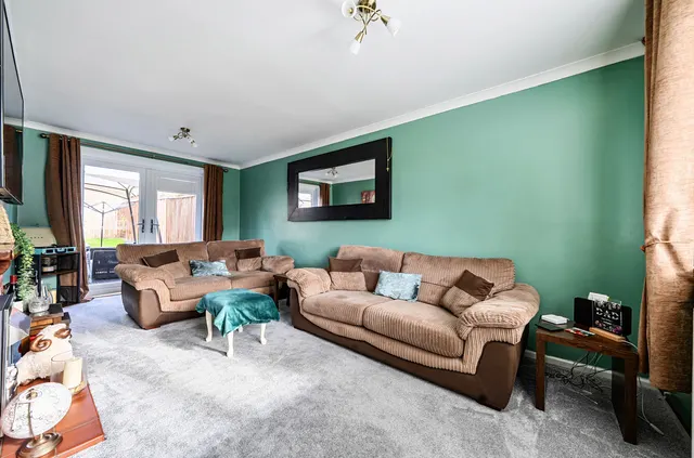 Brean Close, Millbrook, SO16, photo 2