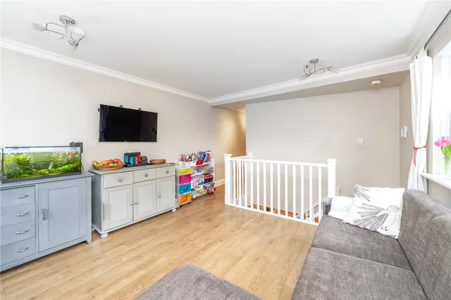 Photo 3 — Staines Road, Twickenham, TW2 5BG