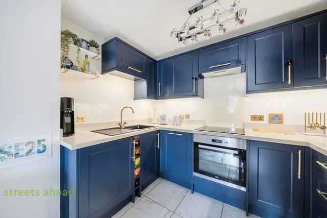 Selhurst Road, London, SE25, photo 2