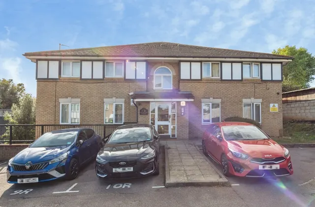 Norfolk Close, Dartford, DA1, photo 1