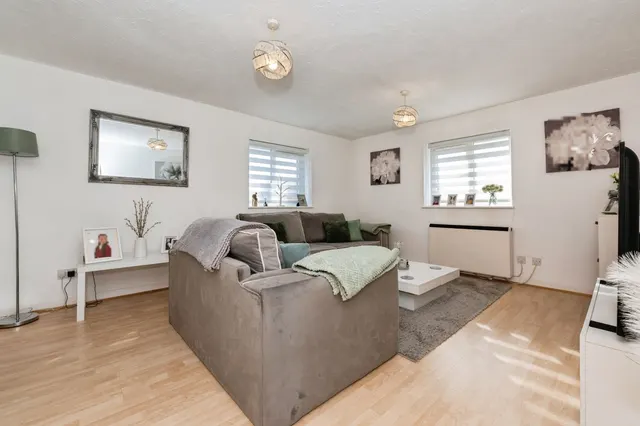 Norfolk Close, Dartford, DA1, photo 3