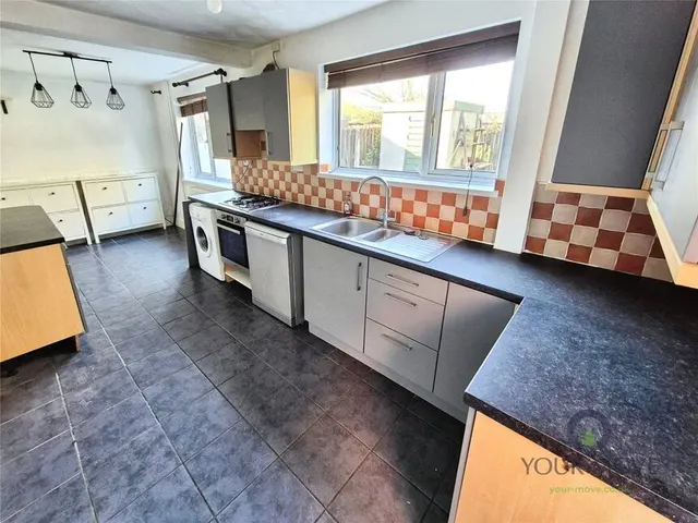 Photo 3 — Cornhill Road, Stoke-on-Trent, Staffordshire, ST6
