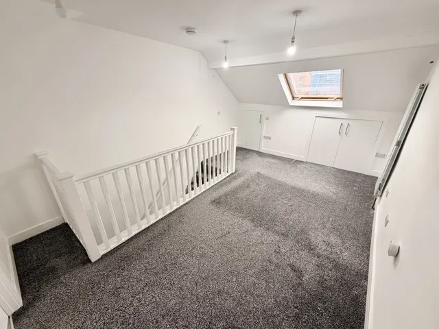Photo 2 — Sharrow Vale Road, Sheffield, S11 8ZP