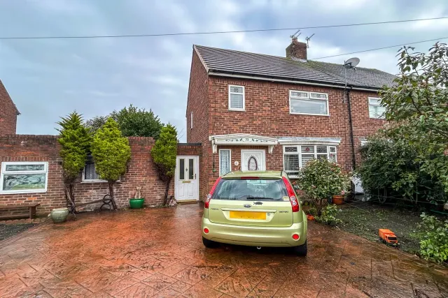 Vicarage Road, Silksworth, SR3