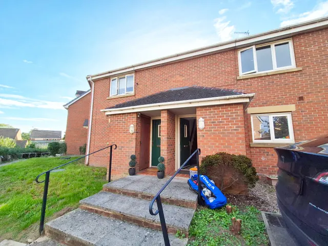 Tuffleys Way, Thorpe Astley, LE3, photo 1