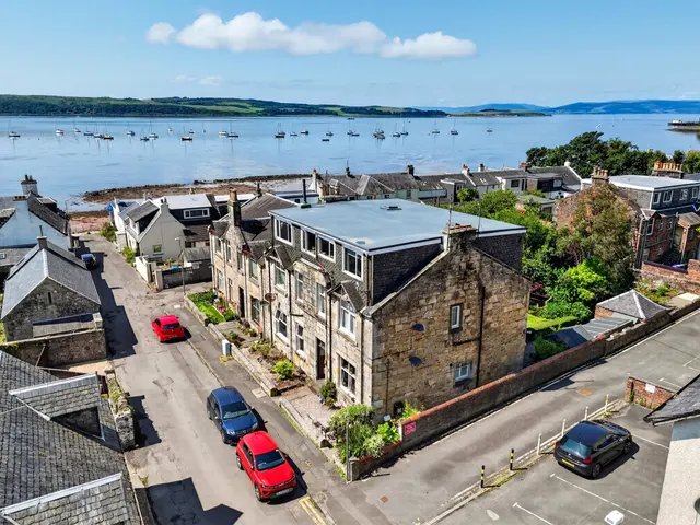 4M The Causeway, Fairlie, KA29 0AQ, photo 1