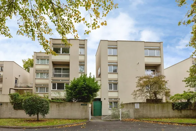 Cedars Road, London, SW4, photo 1