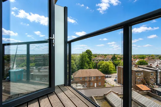 Dunstan Mews, Enfield, photo 3