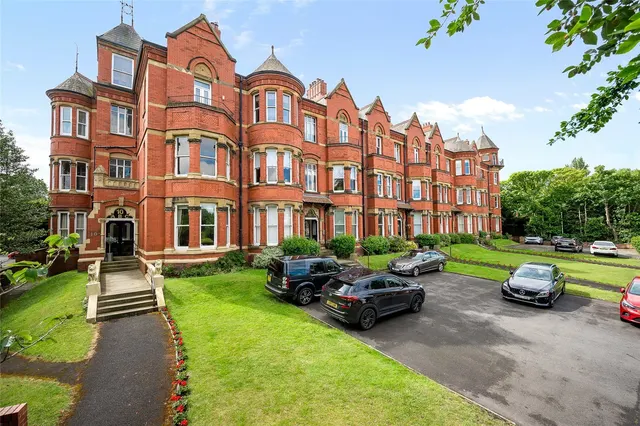 Lord Street West, Southport, PR8, photo 1