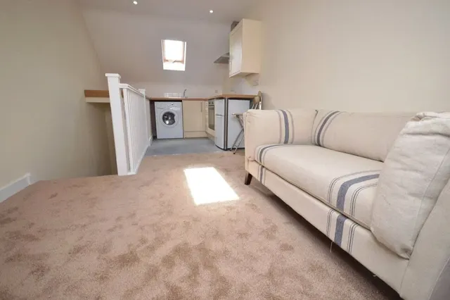 Woodburn Place, Lincoln, LN5, photo 3