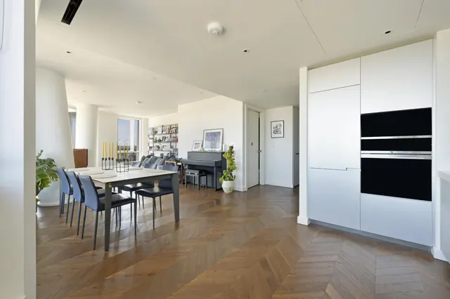 Holmby House, Battersea Power Station, SW11, photo 3