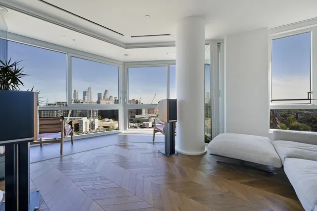 Holmby House, Battersea Power Station, SW11, photo 1