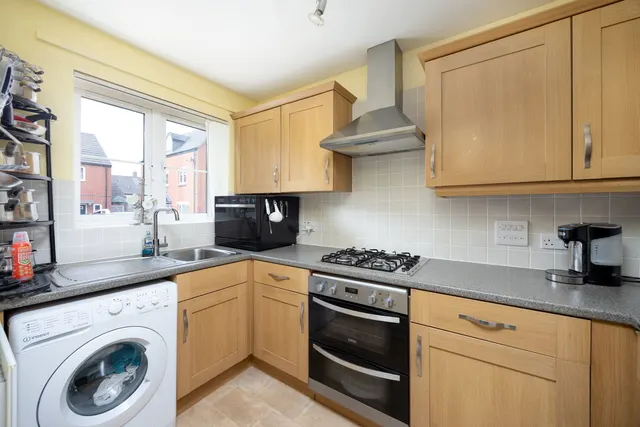 Dowse Road, Devizes, SN10, photo 3