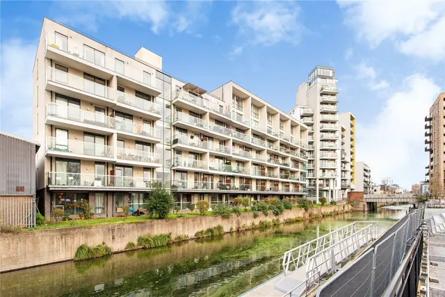 Ursula Gould Way, London, E14, photo 1