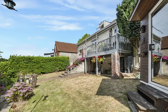 First Avenue, St Annes, Bristol, BS4 4DU, photo 1