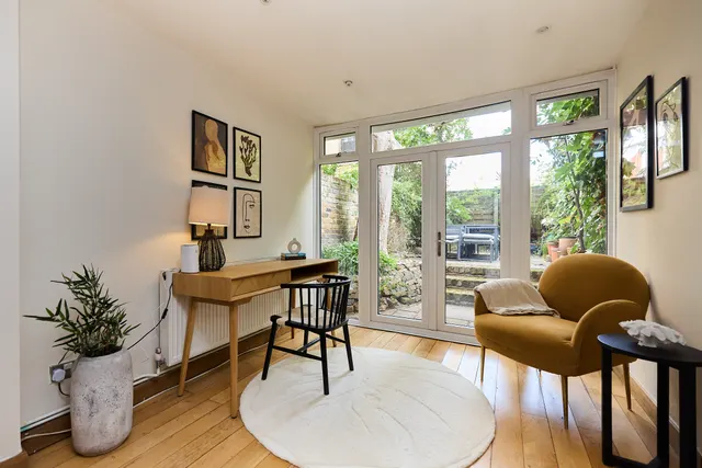 Holland Road, London, W14, photo 1