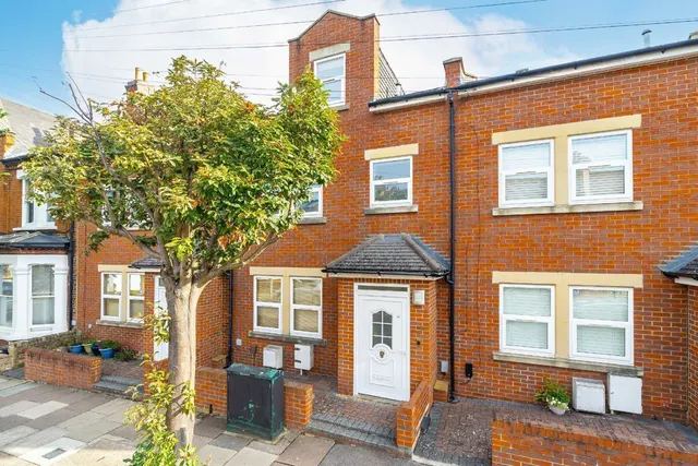 Foulser Road, SW17, photo 1