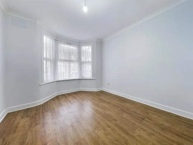 Livingstone Road, Walthamstow, E17, photo 2