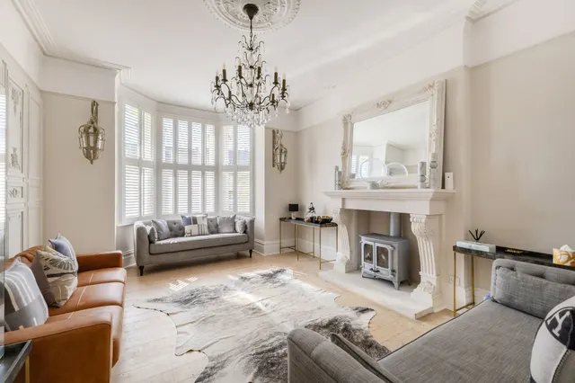 Newbridge Hill, Bath, BA1, photo 2
