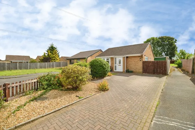 Atherton Way, Yarm, TS15, photo 2