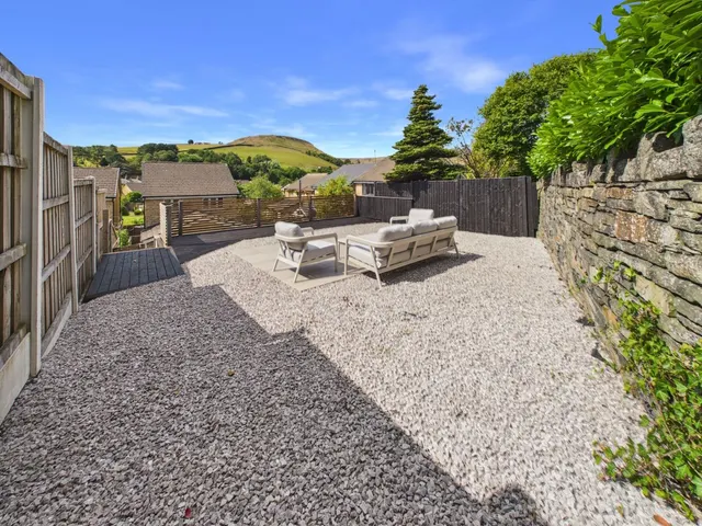Ogden Drive, Helmshore, BB4, photo 3