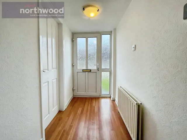 Birch Close, Oxton, CH43, photo 2