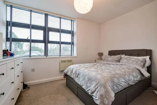 Macclesfield Road, Wilmslow, SK9, photo 3
