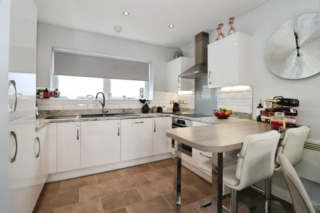Brick Hill Way, Patchway, BS34, photo 3